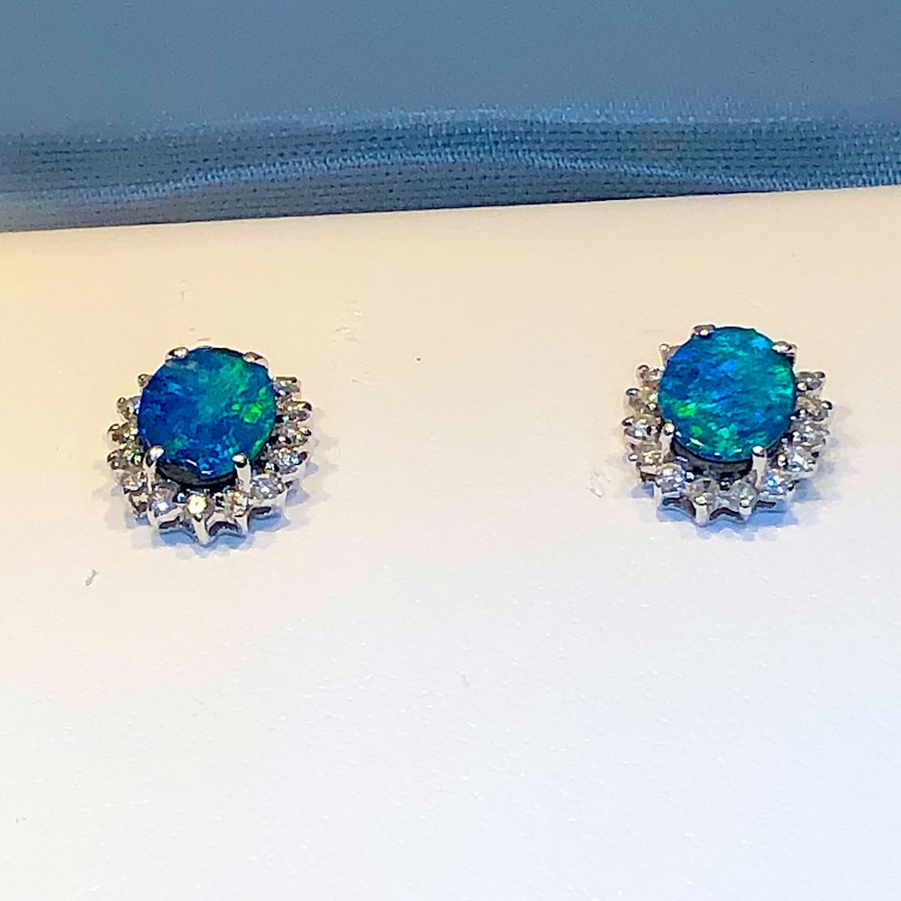 18k white gold genuine opal earrings